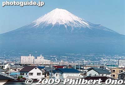 Mt. Fuji as seen from the shinkansen bullet train.
Keywords: yamanashi shizuoka fuji-yoshida climbing mt. mount fuji mountain hiking japanmt mtfuji