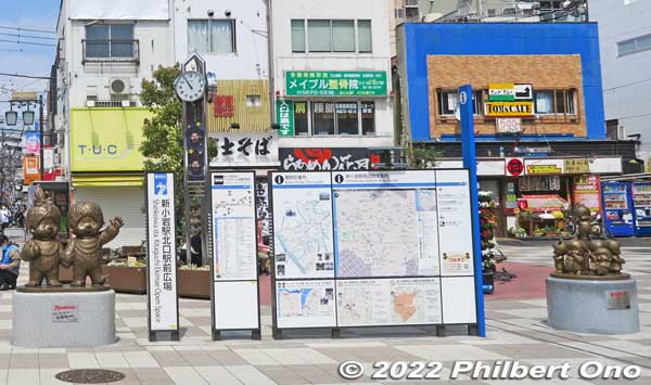 Moncchichi in front of JR Shin-Koiwa Station's north entrance.