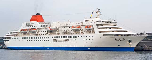 Fuji Maru, the first Made-in-Japan cruise ship. Nov. 2008 at Yokohama.