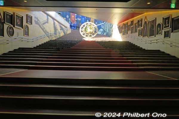 Harry Potter Staircase, Akasaka