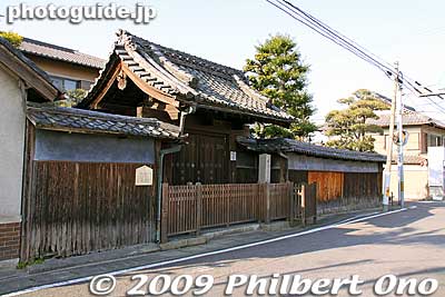 Also nearby is the site of the Honjin main lodge of Kiyosu-juku along the Mino Kaido Road. 清洲宿本陣
Keywords: aichi kiyosu 