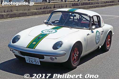 The classic car parade wasn't that crowded. The parade route was quite long. This is near Geidai-dori Station which is near the Toyota Automobile Museum. 1964 Lotus Elan 26R
Keywords: aichi nagakute toyota classic cars