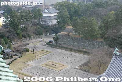 Site of palace building before it was rebuilt. Only foundation stones remained.
Keywords: aichi prefecture nagoya castle