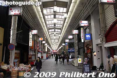Osu Niomon-dori shopping arcade.
Keywords: aichi nagoya osu shopping arcasde