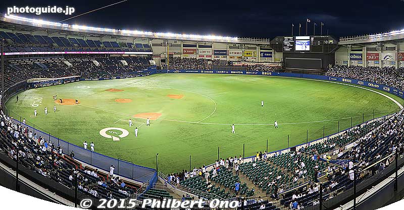 Baseball field at Chiba Marine Stadium or QVC Marine Field from first base. Holds about 30,000.
Keywords: chiba lotte marines baseball Marine Stadium QVC Field