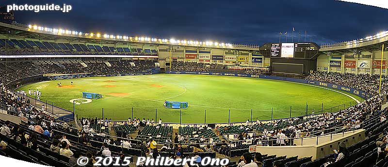 Baseball field at Chiba Marine Stadium or QVC Marine Field.
Keywords: chiba lotte marines baseball Marine Stadium QVC Field