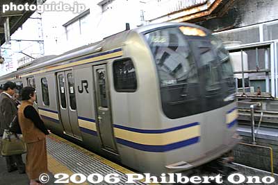 JR Chiba Station and Yokosuka Line
Keywords: chiba japantrain