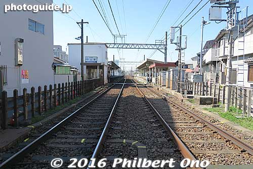 Crossing the Keisei Line.
Keywords: chiba ichikawa