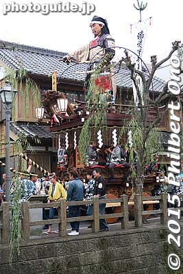 Dainanko (Kusunoki Masashige) float from Higashi Sekido 東関戸.
Keywords: chiba katori sawara taisai autumn fall festival matsuri