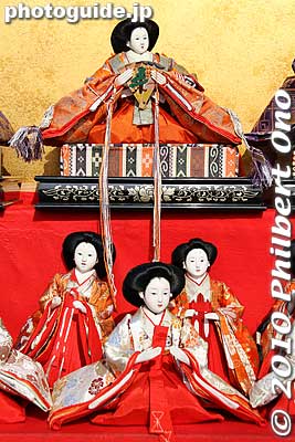 Each hina doll thus represents a family's hope, prayer, and history.
Keywords: chiba katsuura hina matsuri doll festival