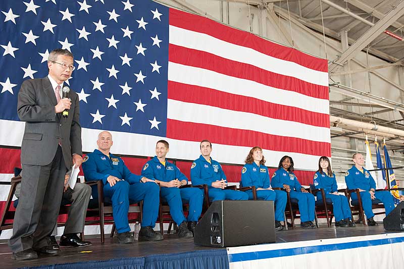 21 April 2010 --- Dr. Kuniaki Shiraki, executive director, Japan Aerospace Exploration Agency (JAXA), addresses a large crowd of well-wishers at the STS-131 crew return ceremony on April 21, 2010 at Ellington Field near NASA's Johnson Space Center.
21 April 2010 --- Dr. Kuniaki Shiraki, executive director, Japan Aerospace Exploration Agency (JAXA), addresses a large crowd of well-wishers at the STS-131 crew return ceremony on April 21, 2010 at Ellington Field near NASA's Johnson Space Center. Also pictured (seated from the left) are JSC director Michael L. Coats (mostly obscured), NASA astronauts Alan Poindexter, commander; James P. Dutton Jr., pilot; Rick Mastracchio, Dorothy Metcalf-Lindenburger, Stephanie Wilson, Japan Aerospace Exploration Agency (JAXA) astronaut Naoko Yamazaki and NASA astronaut Clayton Anderson, all mission specialists.
