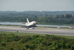 na684-STS_131_Touchdown.jpg