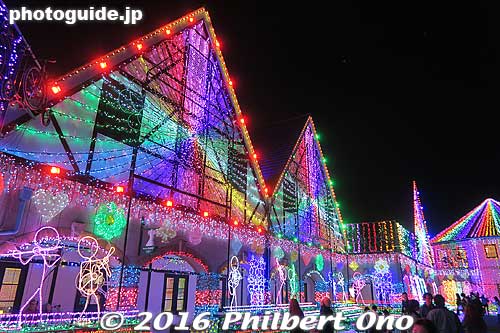 The lights did not disappoint. Very impressive. 
Keywords: chiba sodegaura tokyo german village