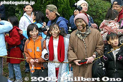 Mud for All Ages
Keywords: chiba, yotsukaido, Warabi Hadaka Matsuri, festival, mud, children