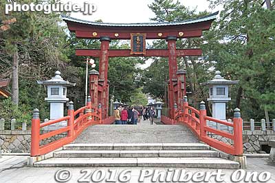 Built in 1645, the wooden torii is an Important Cultural Property and World War II survivor. 
Keywords: fukui tsuruga kehi jingu shrine torii