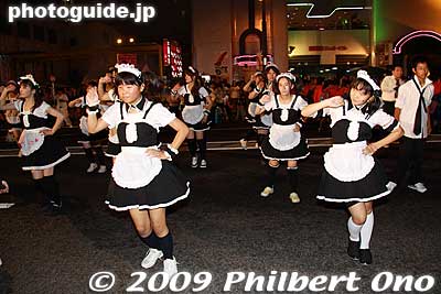 Dancing maids. Also see [url=http://www.youtube.com/watch?v=0AaT16HInD8]my YouTube video here.[/url]
Keywords: fukushima waraji matsuri festival dancers parade women