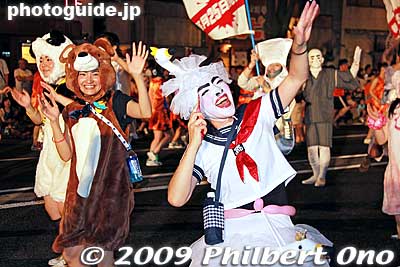 Keywords: fukushima waraji matsuri festival dancers parade women