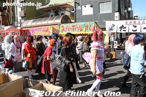 The festival included a Cosplay Procession from 2 pm to 3 pm. ぎふコスプレパレード
Keywords: gifu nobunaga matsuri festival parade