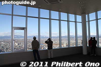 There is another lookout deck on the west side.
Keywords: gifu city tower 