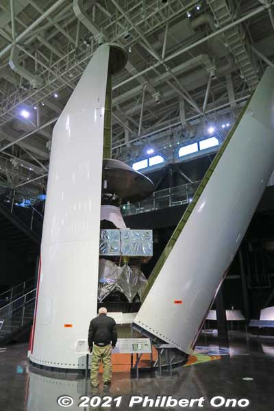 H-II rocket. H-IIロケット フェアリング
Keywords: gifu Kakamigahara Air Space Museum aviation rockets