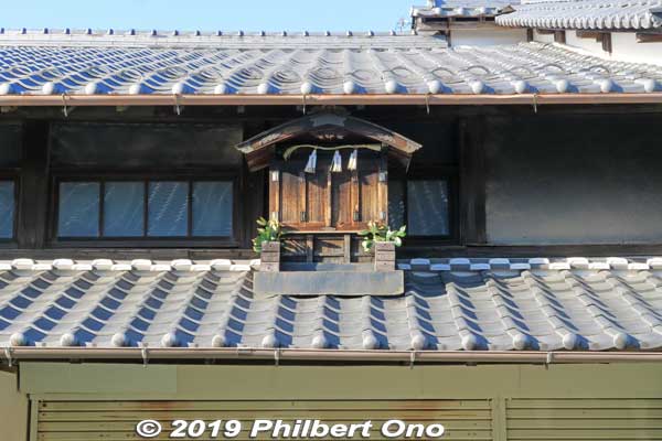 Little external shrine, Akiba-sama. 秋葉様
Keywords: gifu mino udatsu roof traditional townscape