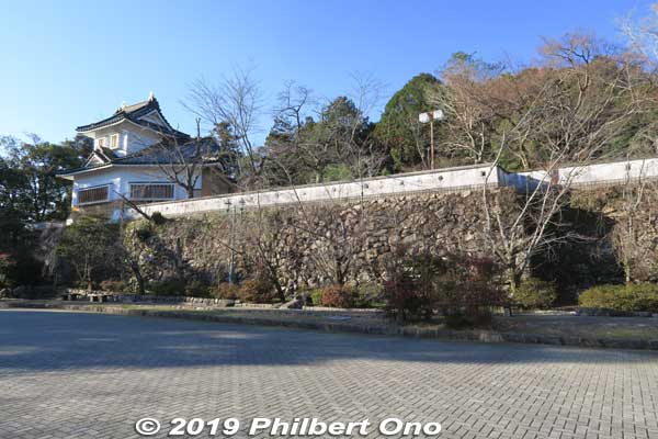 Also visited Ogurayama Castle on a hilltop nearby. 小倉山城跡
Keywords: gifu mino udatsu roof traditional townscape