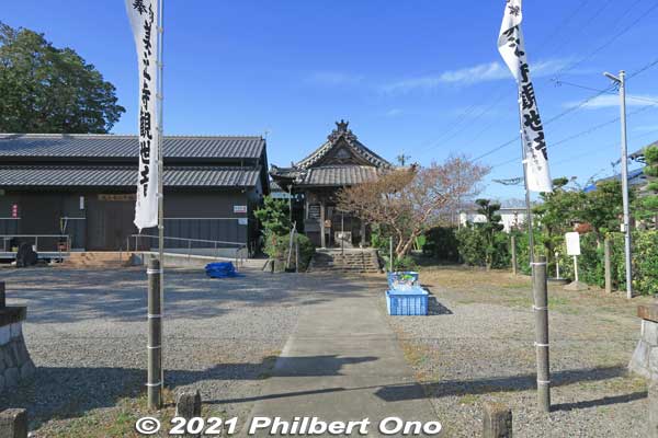 Next to Mie Shrine is Mieji Kanzeon-do Hall. 観世音堂
Keywords: gifu mizuho mieji-juku nakasendo