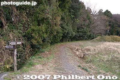 Path to Shimazu Yoshihiro's position.
Keywords: gifu sekigahara battlefield