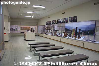 Inside Sekigahara Town History and Folklore Museum 関ヶ原町歴史民俗資料館
Keywords: gifu sekigahara battlefield battle of museum