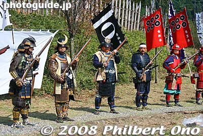 Load, get ready, and...
Keywords: gifu sekigahara battle festival matsuri 