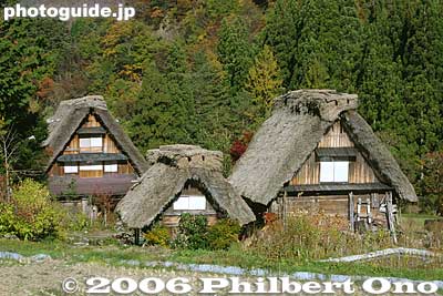 Shirakawa-go 白川郷
Keywords: gifu shirakawa-mura village shirakawa-go gassho-zukuri thatched roof minka japanhouse