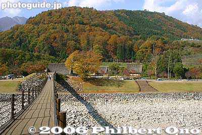 Deai Bridge
Keywords: gifu shirakawa-mura village shirakawa-go gassho-zukuri thatched roof minka