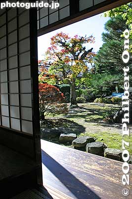 Keywords: gifu takayama jinya government house roof shoji veranda