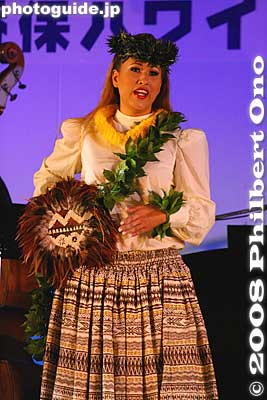 The photos on this page were taken on two different nights.
Keywords: gunma gumma shibukawa ikaho onsen spa hawaiian hula festival dancers women Hula Halau'O Kamuela stage performance