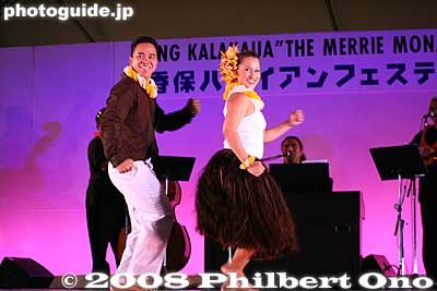 Keywords: gunma gumma shibukawa ikaho onsen spa hawaiian hula festival dancers girls women Hula Halau'O Kamuela stage performance