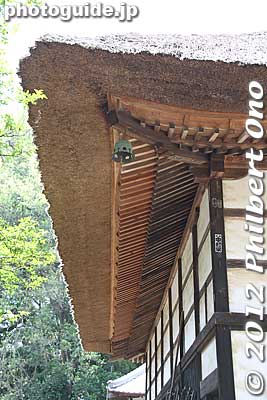 The Hondo Hall has a thatched-roof.
Keywords: gunma tatebayashi morinji temple soto zen thatched-roof