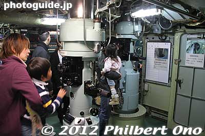 We could look through the periscopes.
Keywords: hiroshima kure JMSDF Japan Maritime Self-Defense Force museum submarines