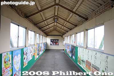 JR Date-Mombetsu Station overpass. The station has a certain weathered, rustic charm.
Keywords: hokkaido date train station