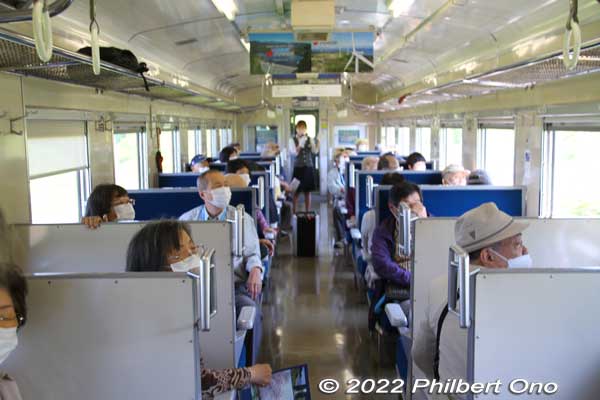 Inside the South Hokkaido Line train.
Keywords: Hokkaido Hakodate