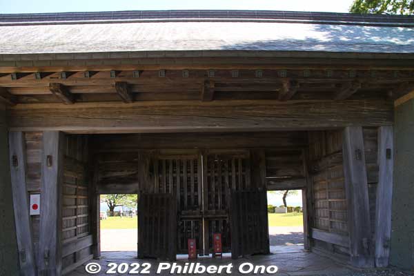 Matsumae Castle's Honmaru Gomon Gate.
Keywords: hokkaido matsumae castle