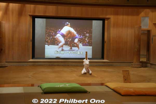 The video screen showed noted sumo matches such as between Chiyonofuji and Kitanoumi.
Kitanoumi also has an impressive sumo museum near Lake Toya in Hokkaido: [url]https://photoguide.jp/pix/thumbnails.php?album=664[/url]
Keywords: hokkaido matsumae sumo museum Yokozuna Chiyonoyama Chiyonofuji