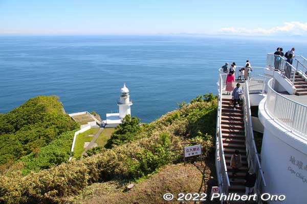 Lookout deck on Cape Chikyu, one of Hokkaido's Top 100 scenic spots. "Chikiu" comes from the Ainu word "Chikepu" (チケプ) meaning cliff. The name morphed into Chikiu (チキウ), and then "Chikyu" (地球) meaning Ear
Keywords: Hokkaido Muroran Cape Chikyu Chikiu