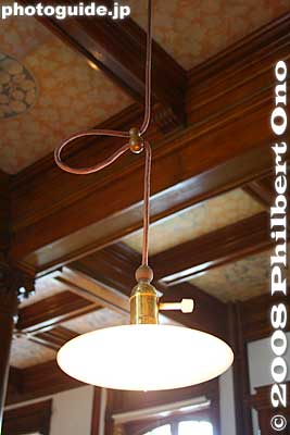 Lamp with bare bulb
Keywords: hokkaido otaru Nippon Yusen Kaisha NYK Lines