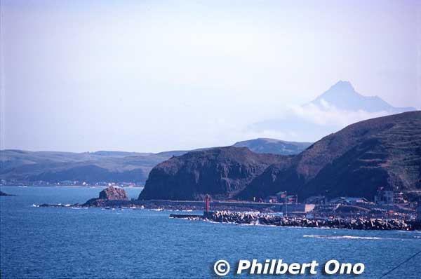 Rishiri as seen from Rebun.
Keywords: hokkaido rebun island mtrishiri
