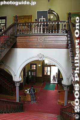 Going to the 2nd floor.
Keywords: hokkaido sapporo government historic building red brick akarenga capitol important cultural property staircase