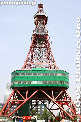The Sapporo TV Tower was built in 1957. The mid-level deck has gift shops.
Keywords: hokkaido sapporo odori koen park tower