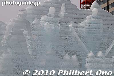 Ice figures of winter sports athletes. When the freezing wind blows, your unprotected ears will feel it first. But in Sapporo, warm shelter is always nearby, either below ground or in a building.
Keywords: hokkaido sapporo snow festival ice sculptures 