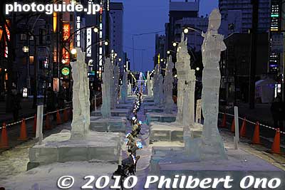 The Susukino ice sculptures compete for 1st and 2nd place awards.
Keywords: hokkaido sapporo snow festival sculptures statue 