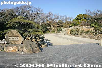 Entrance to Akashi Park
Keywords: Hyogo Prefecture Akashi castle