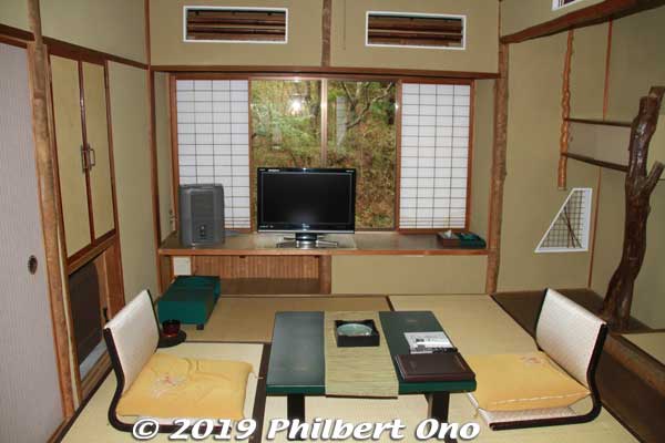 A smaller guest room.
Keywords: ibaraki kitaibaraki izura coast hotel